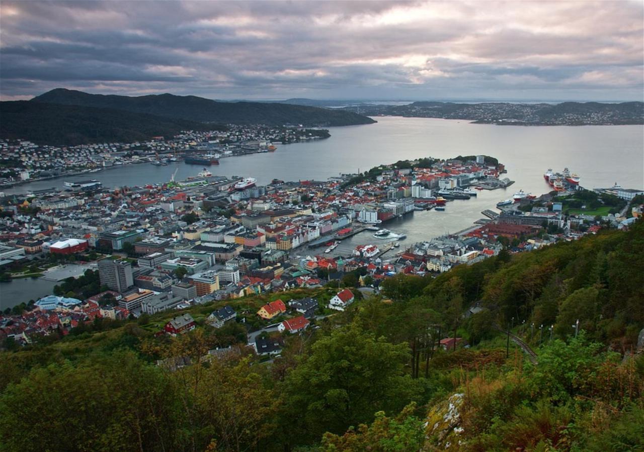 Bergen City Center Apartment エクステリア 写真